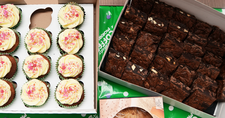 Table with cupcakes and treats